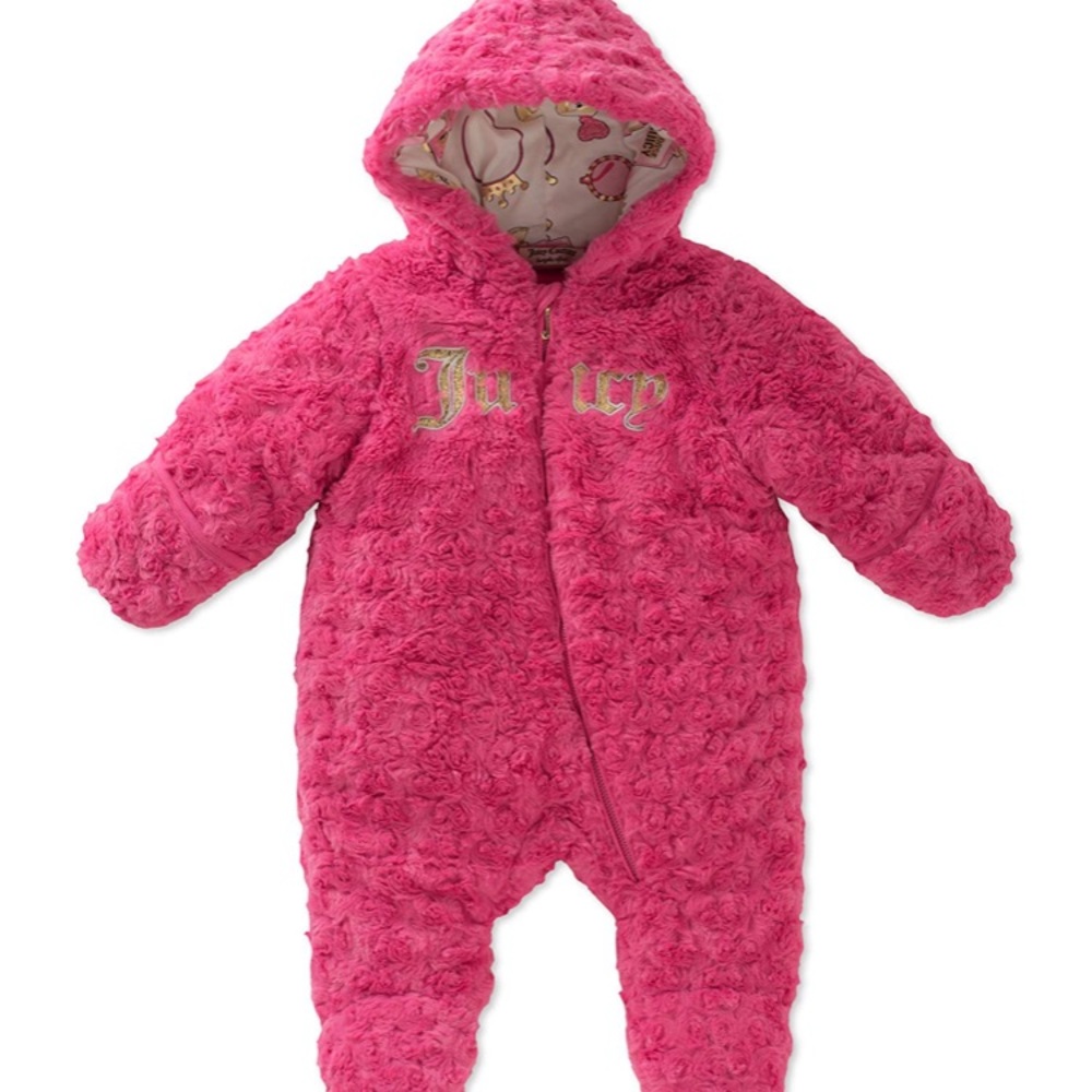 Juicy snowsuit